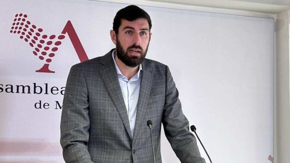 Antelo se mantiene como portavoz de Vox en la Asamblea y expresa su decepción con Abascal