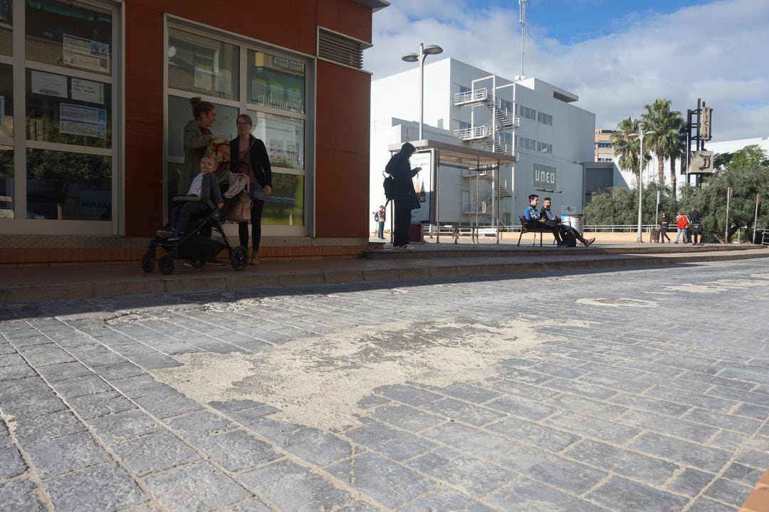 Parada de Autobús de La Ficia 