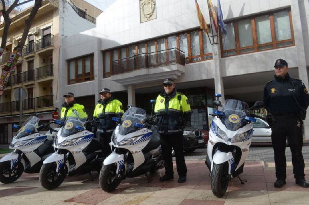 Agentes de la Policía Local de Petrer