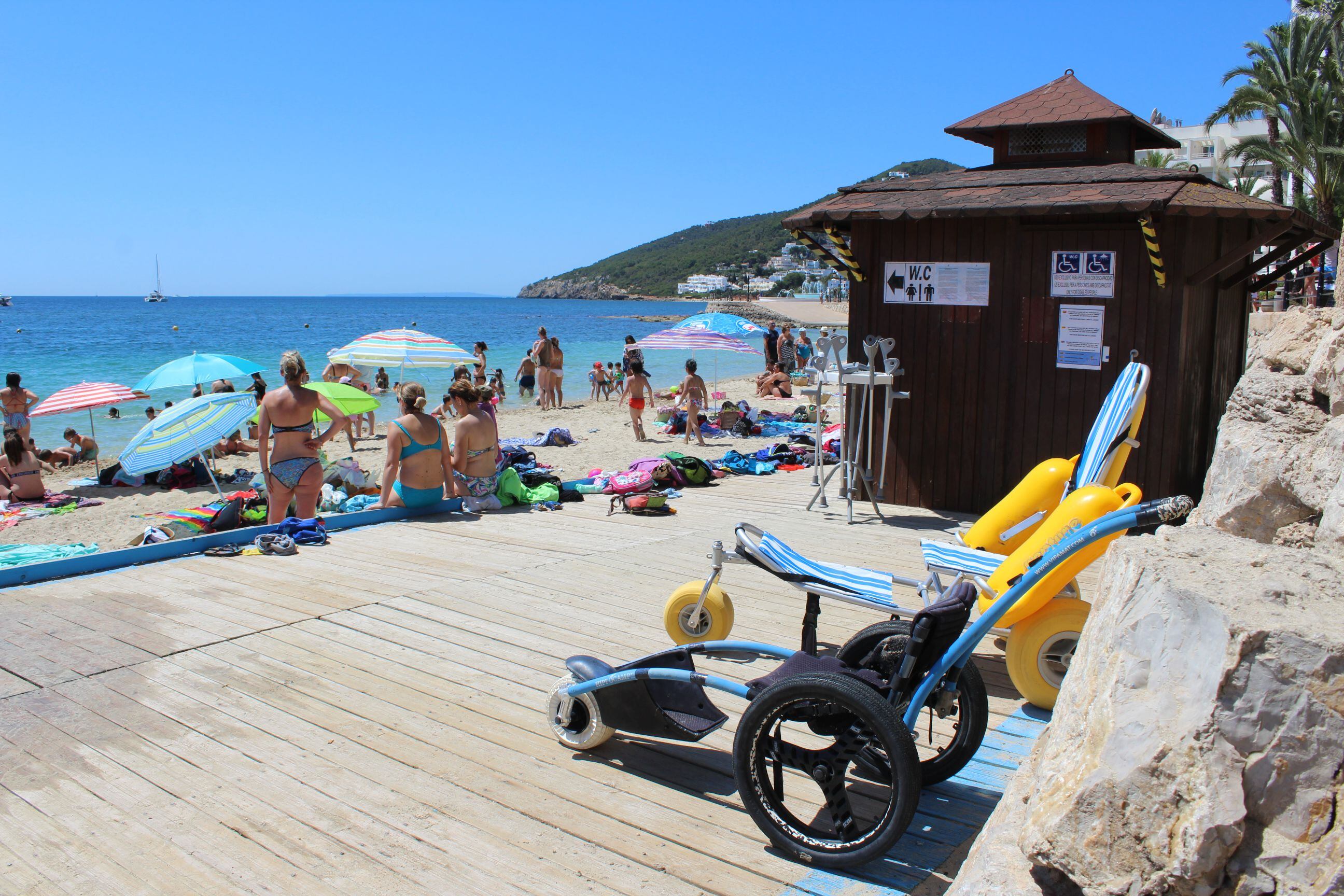 Imagen de una de las playas adaptadas del municipio