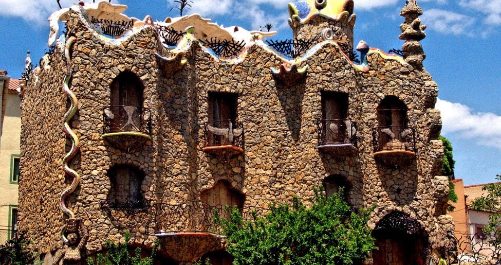 La cada tipo Gaudí en Rillo de Gallo (Guadalajara)