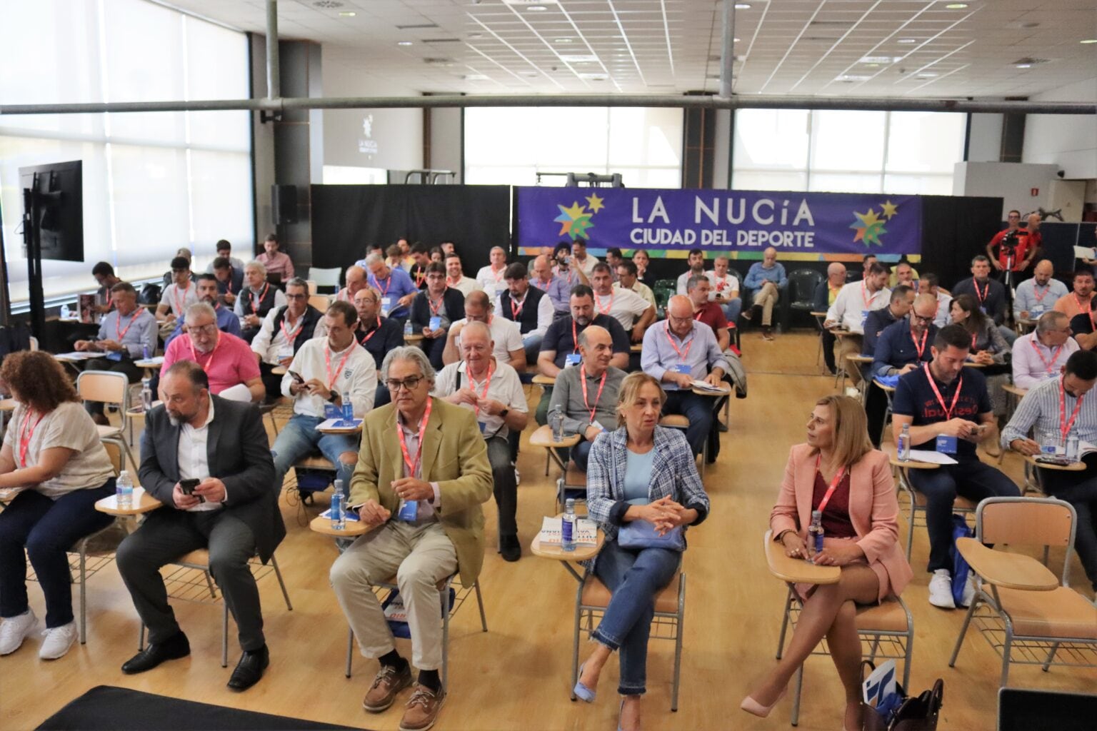 Imagen del cónclave del fútbol valenciano celebrado en La Nucía