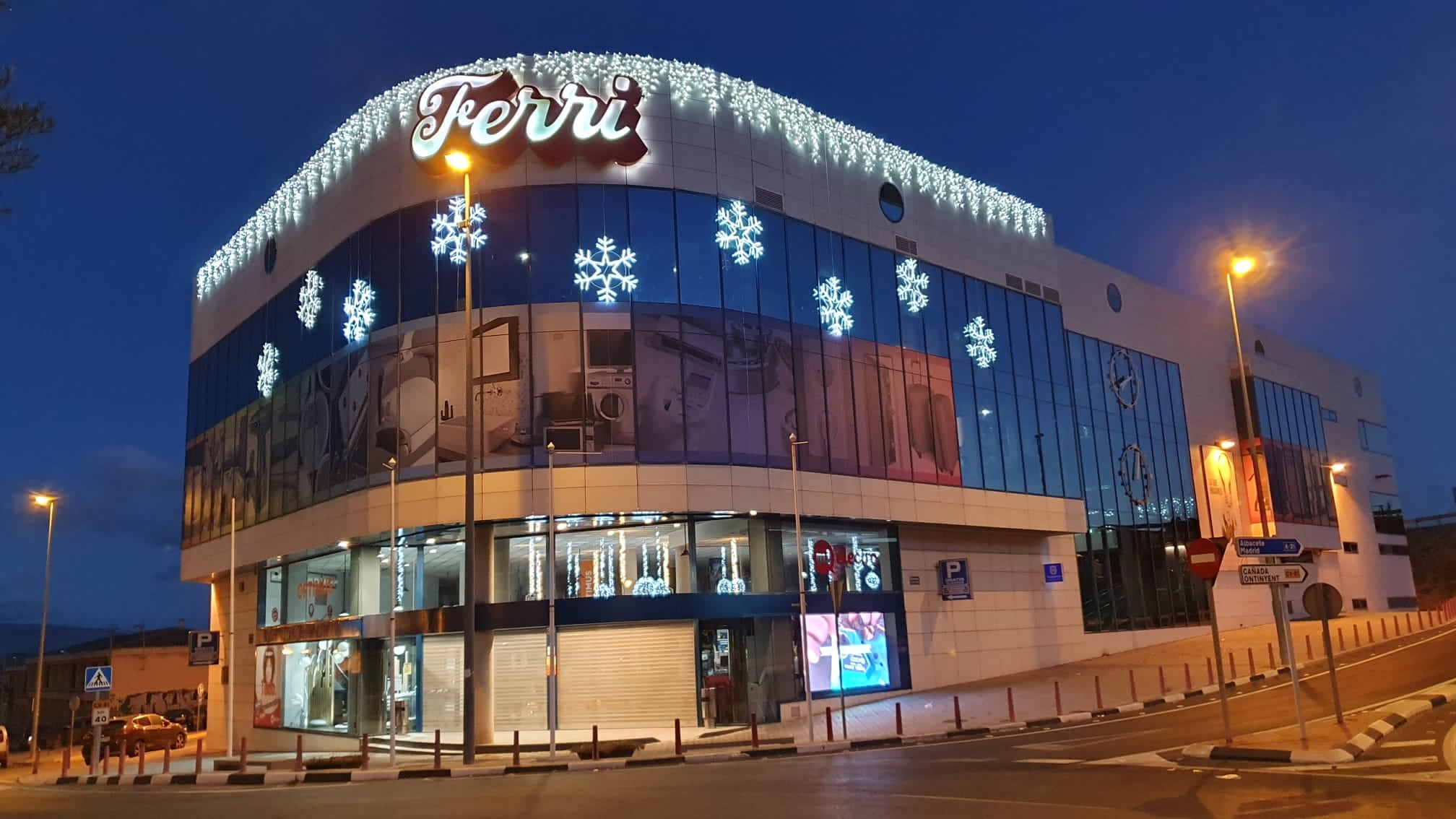 Centro Comercial Ferri