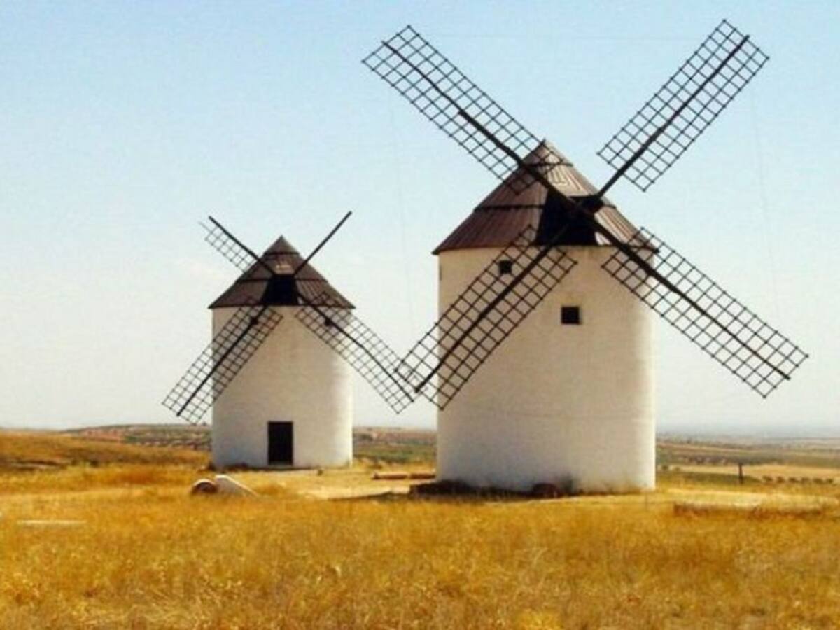 Mota del Cuervo aprueba una cobertura de empleo temporal para la oficina de Turismo