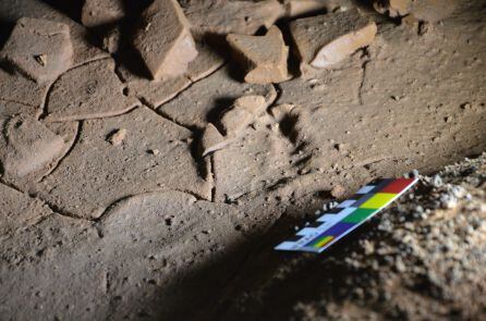 Por el tamaño de las huellas, los investigadores estiman que los niños podrían tener entre 6 y 7 años.