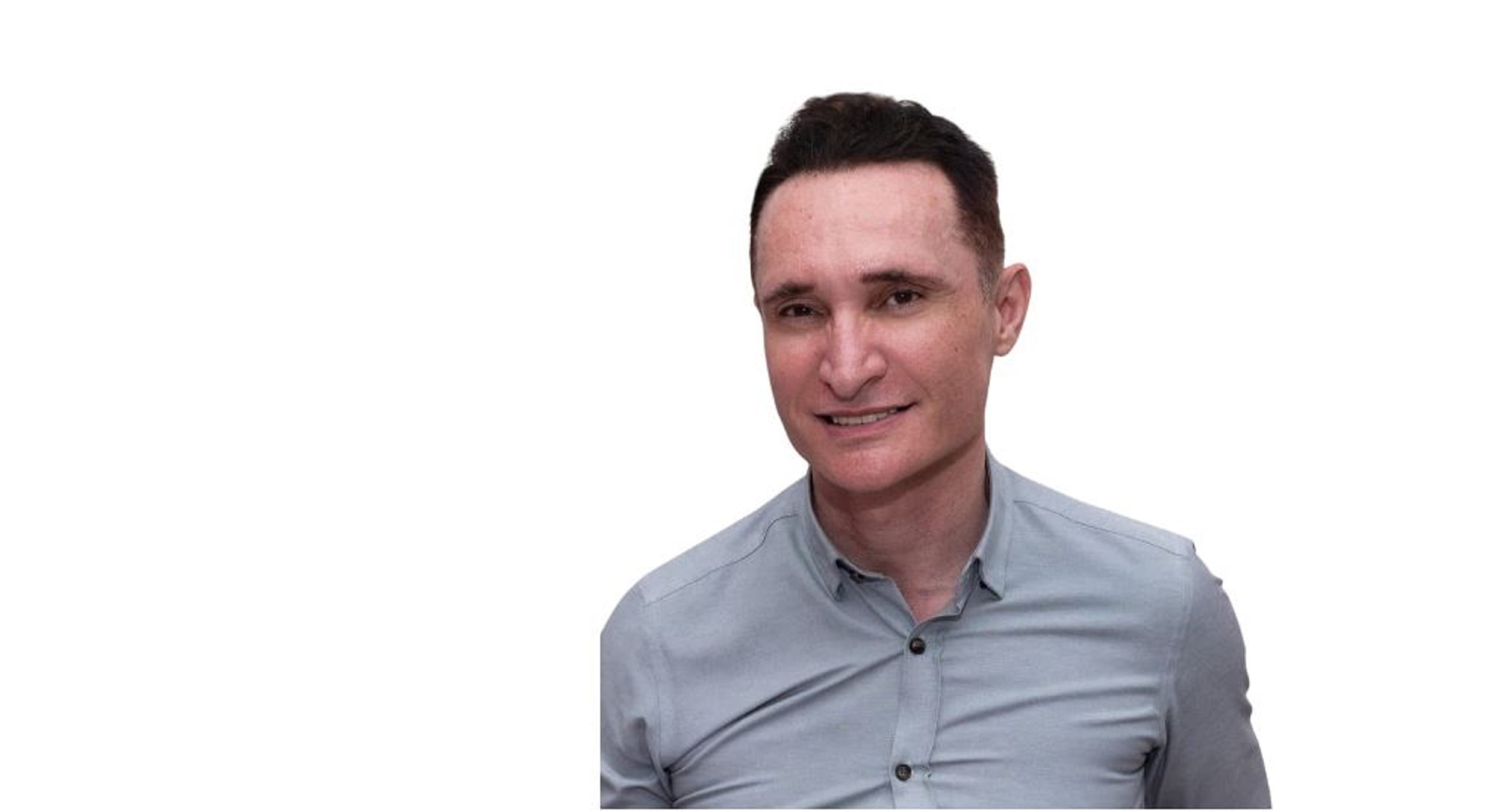 El escritor conquense Jorge Ortega.