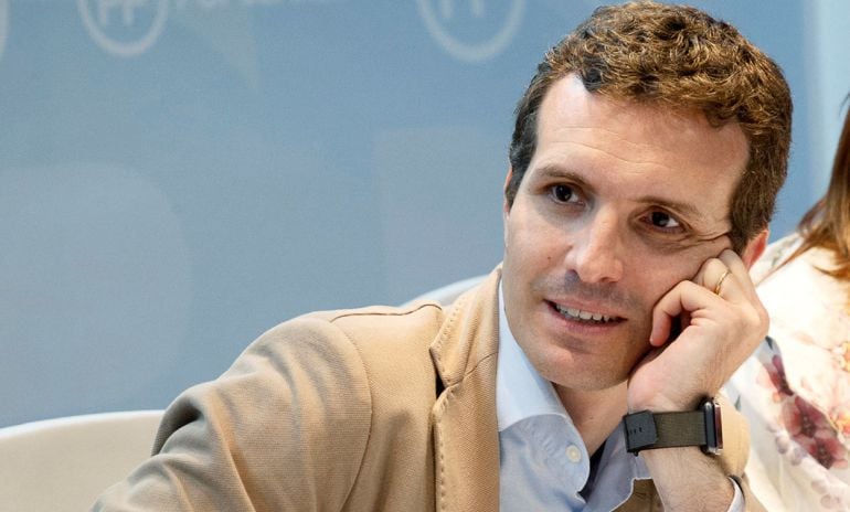 El vicesecretario de Comunicación del PP, Pablo Casado, durante una reunión con afiliados del PP de Zamora. 