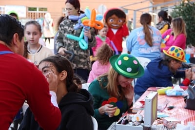 Talleres de pintacaras y globoflexia