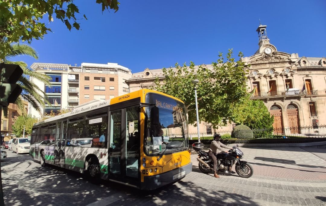 Los conductores de Autobuses Castillo podrían realizar una huelga de celo si no se ingresan las nóminas en las próximas horas