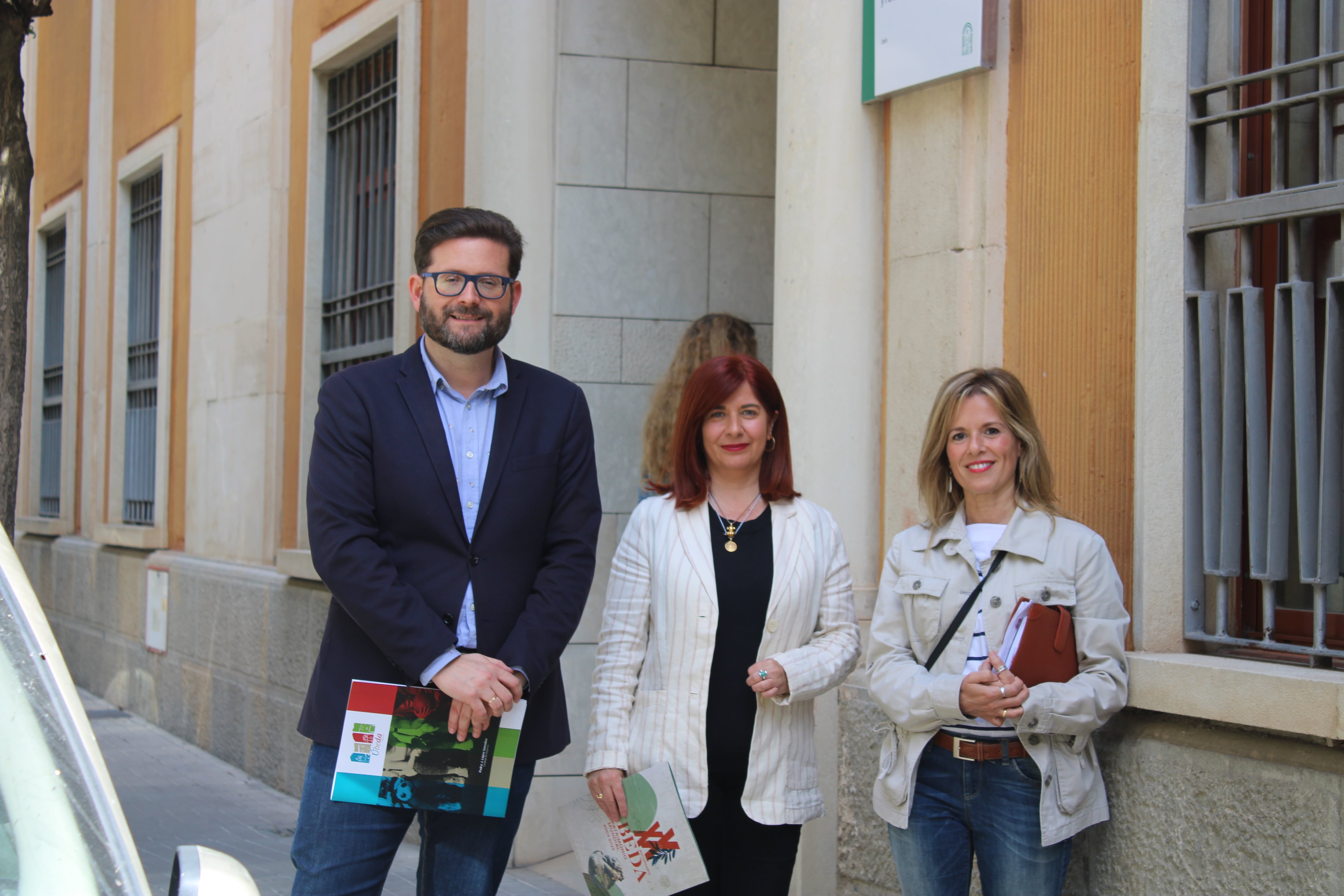 Reunión del Ayuntamiento de Úbeda con el Delegado de Educación