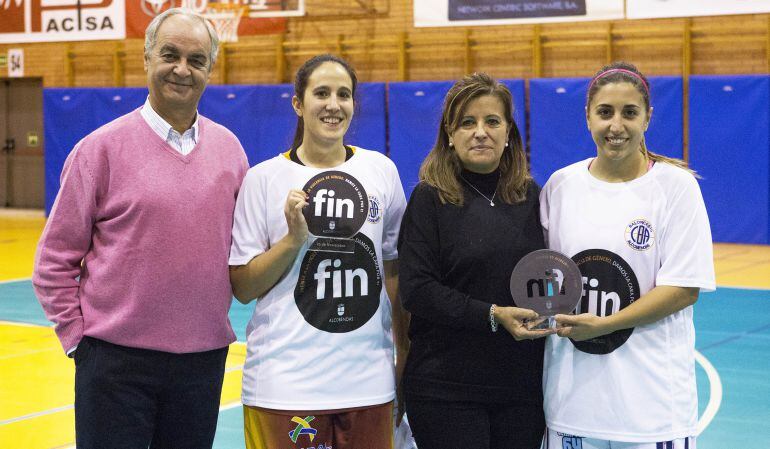 Mónica Sánchez, concejal de Igualdad de Alcobendas acudió al partido del PACISA con motivo del Día Internacional contra la Violencia Machista