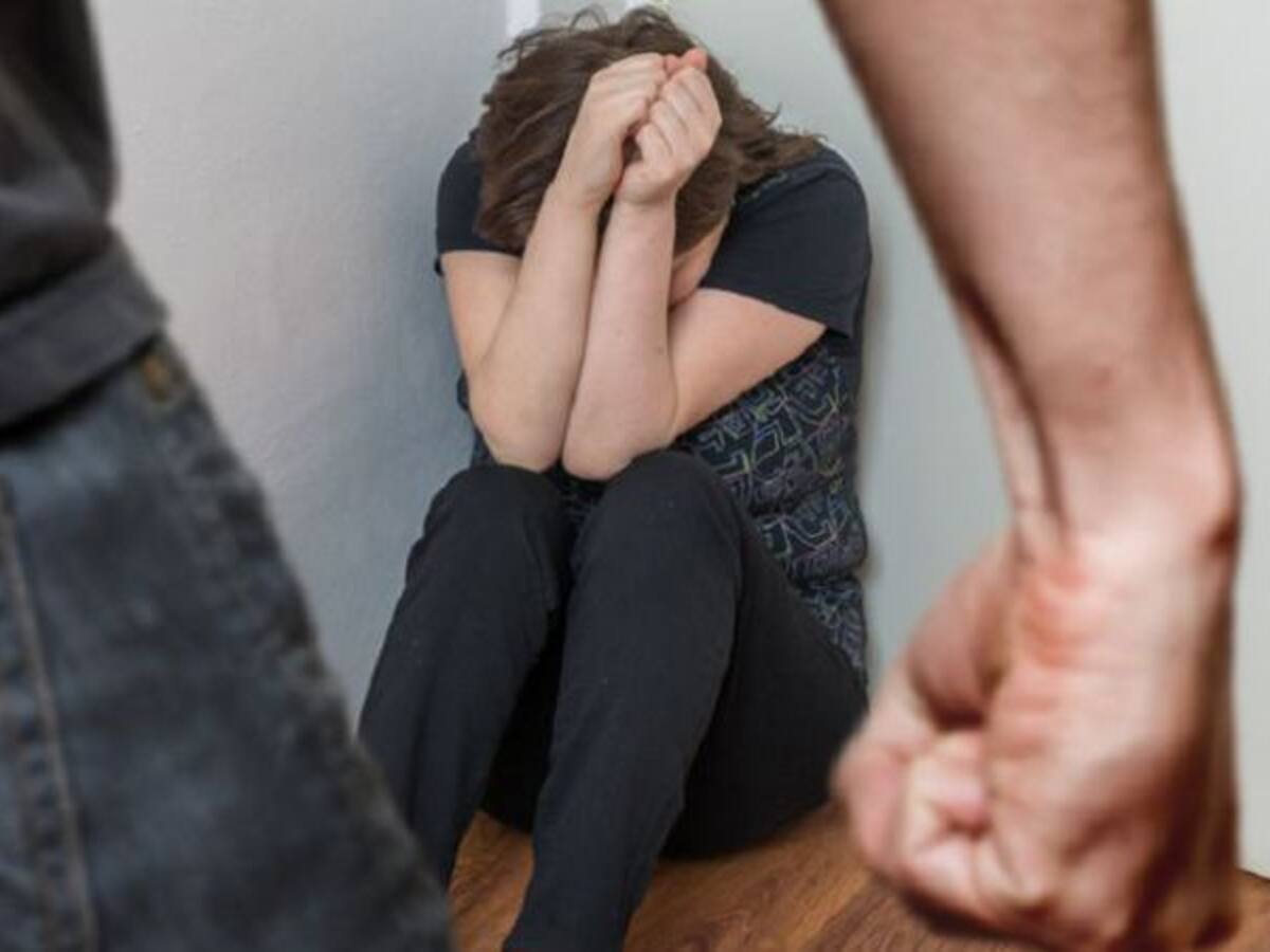 La Policía Local detiene a un joven por violencia de género