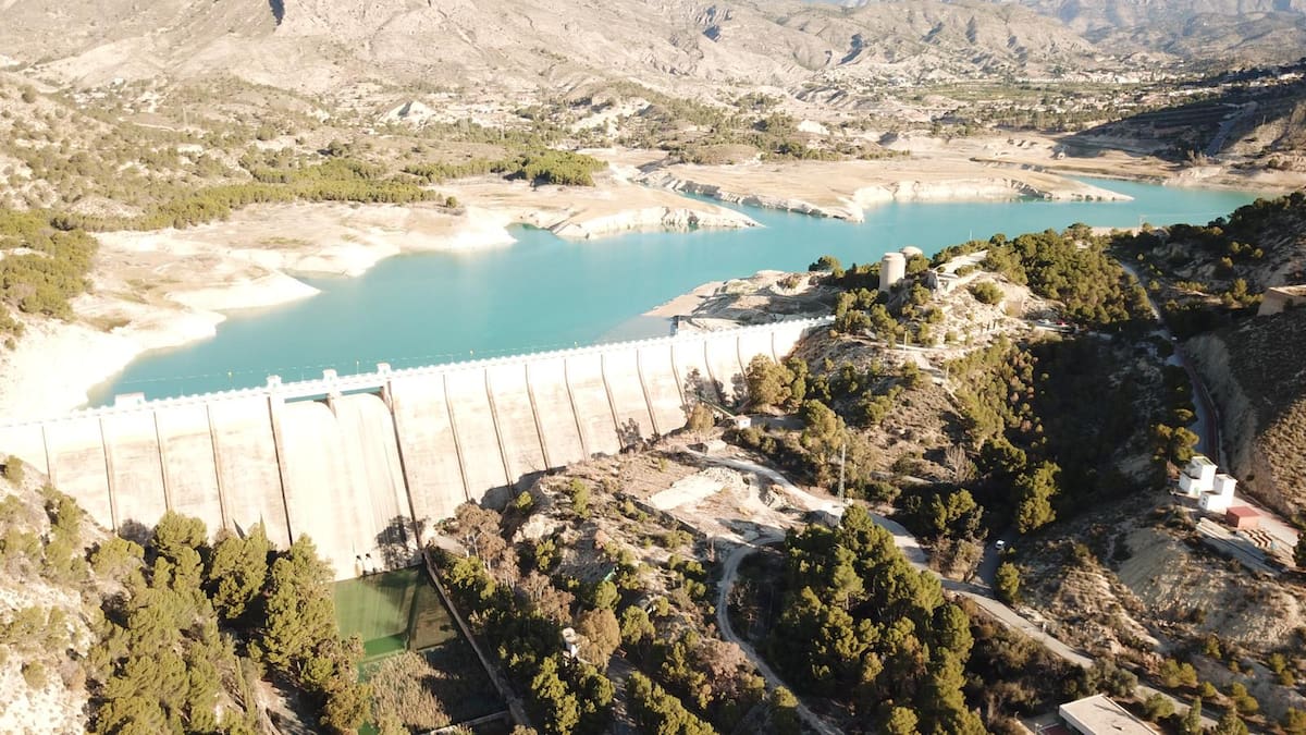 El director del Consorcio de Aguas de la Marina Baixa advierte: "Seguimos en el peor de los escenarios"