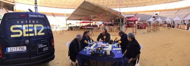 Un momento delprograma con Paco Illesca, Francisco navarro, Juan M. Dicenta, Jorge Romero y Jesús Acosta.