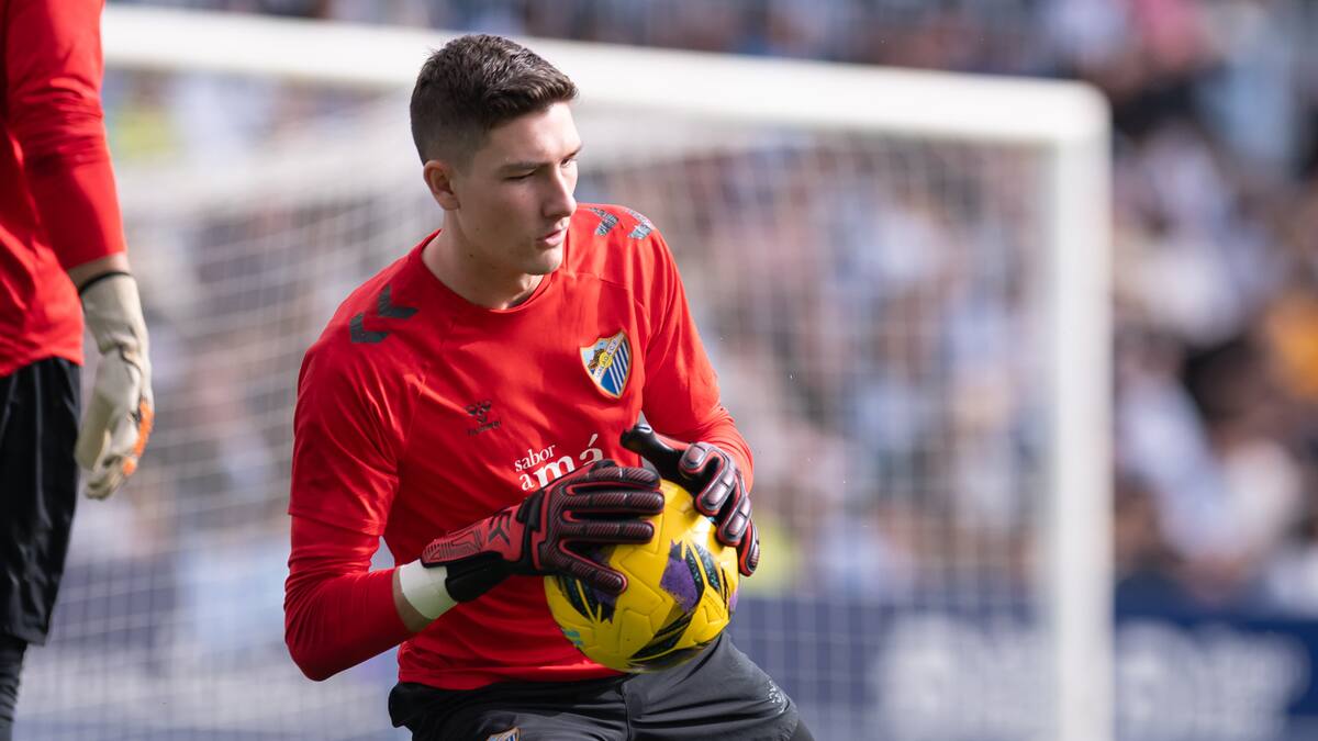 El Málaga volvió a entrenarse pensando en el Oviedo