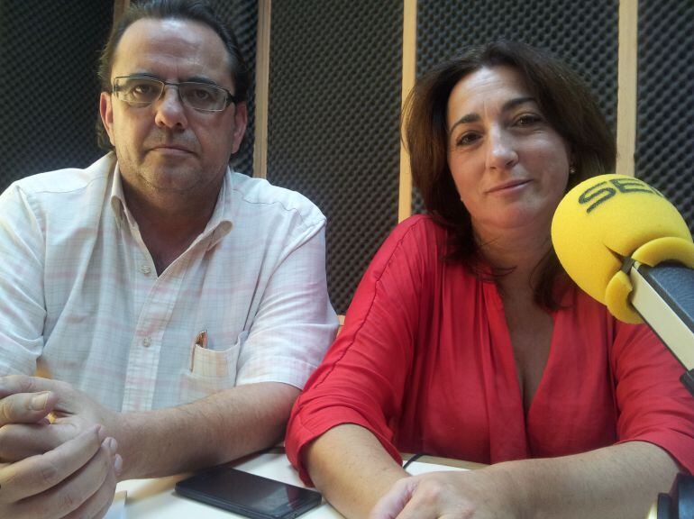 Los secretarios comarcales de UGT y CC OO durante una de sus intervenciones en Hoy por Hoy.