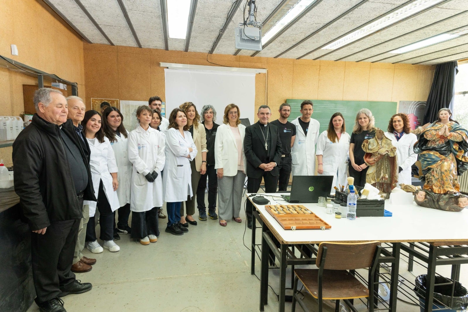 Taller de Restauración de Obras de Arte en el que colaboran Diputación y Diócesis