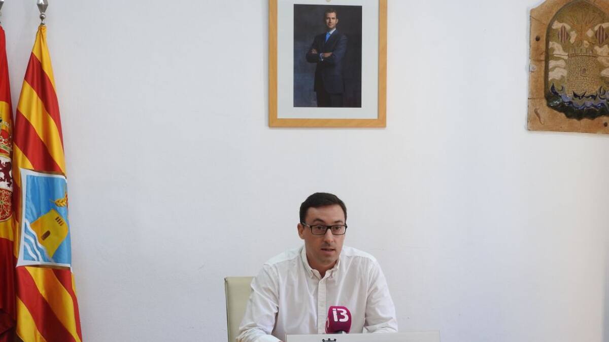 Formentera se pone en marcha para limitar la entrada de vehículos a la isla