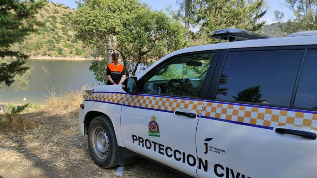 Labores de vigilancia en la Sierra de Andújar