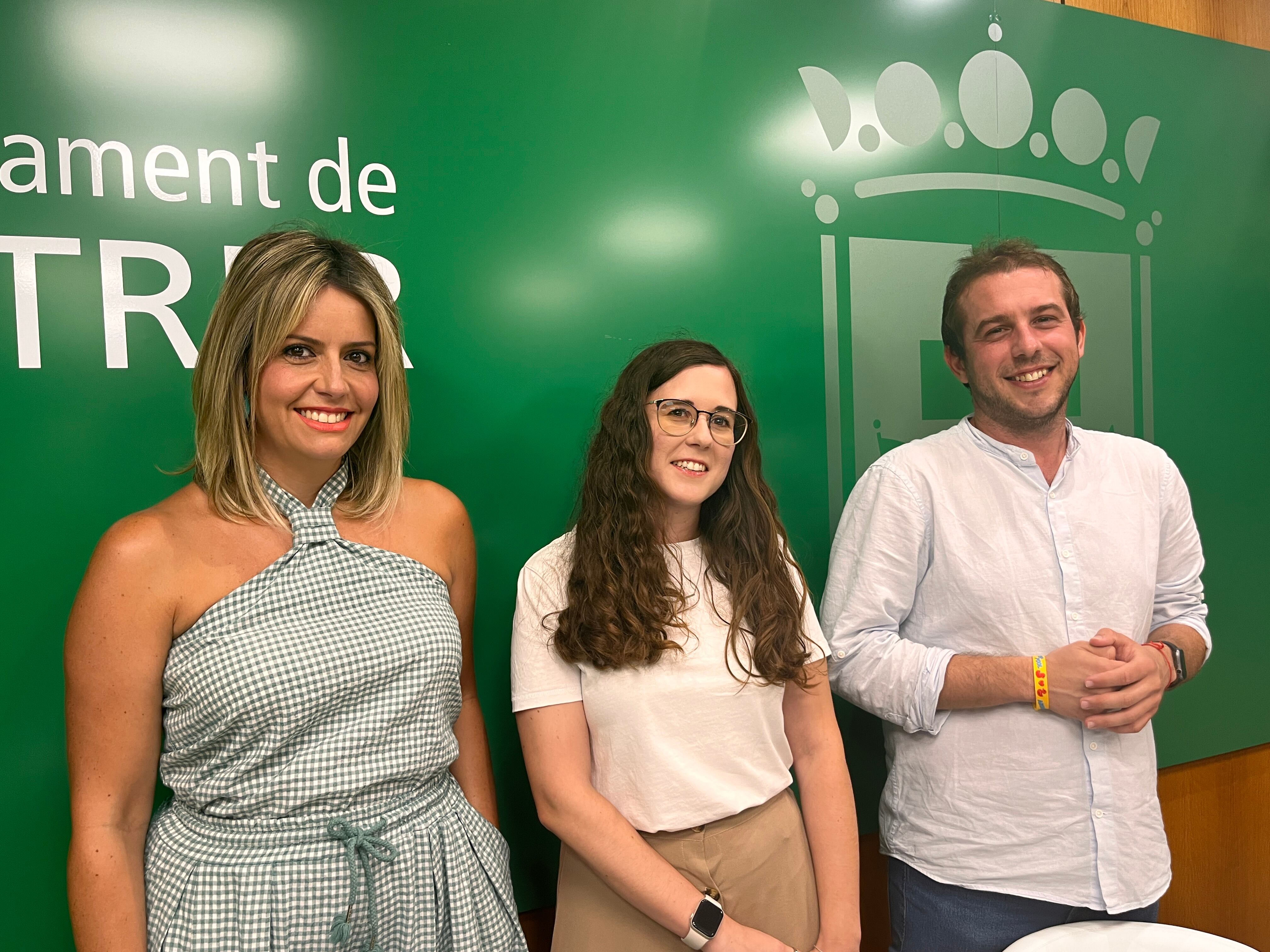 Aída Tortosa, concejala de Comercio, Marta Andrés, técnica de Fondos Europeos y David Morcillo, concejal de Desarrollo Económico.