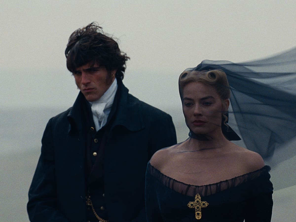 La fallida y vacía 'Cumbres borrascosas' de Margot Robbie y Jacob Elordi, el thriller de Chris Hemsworth y el maestro José Luis Guerin
