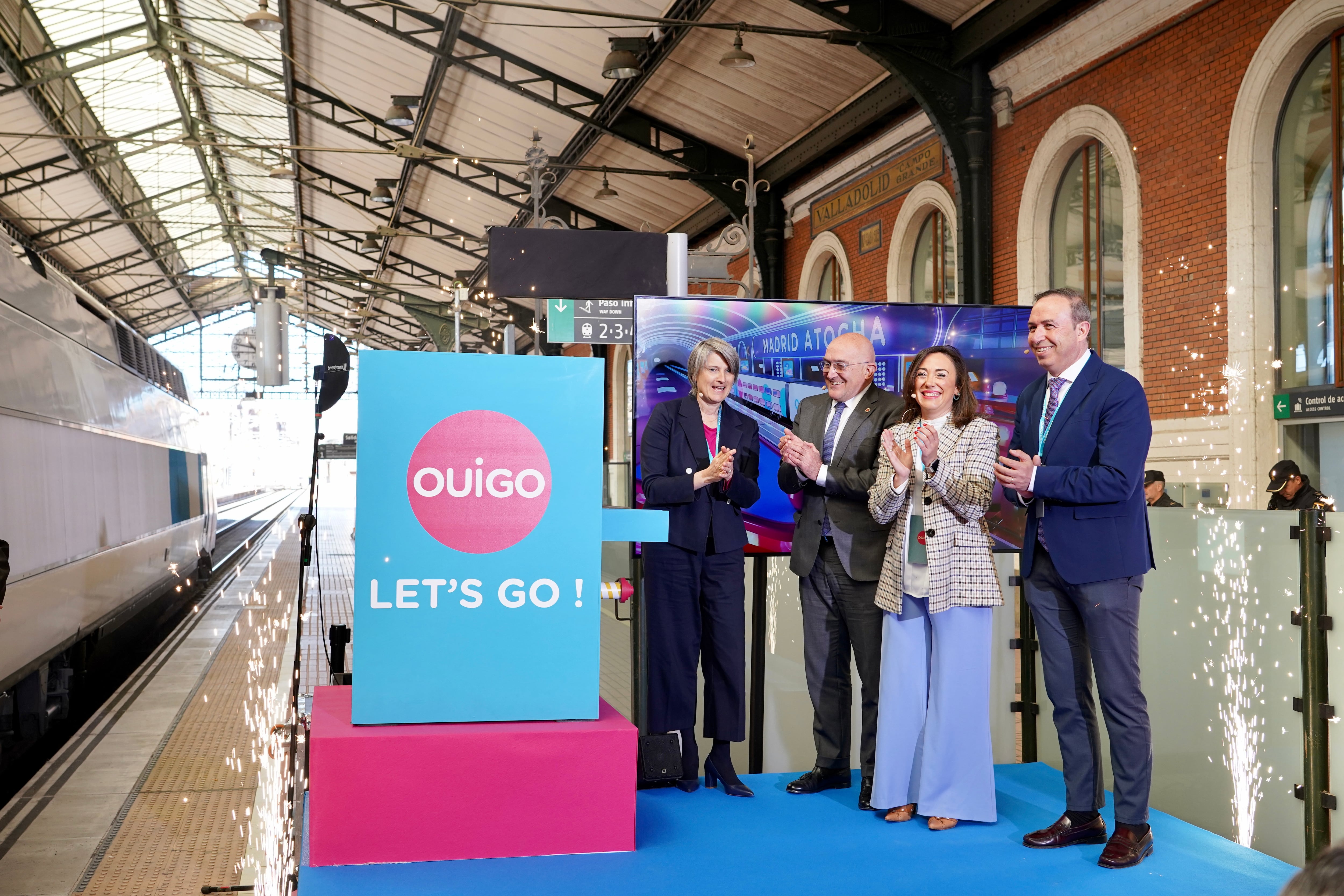 La consejera de Movilidad y Transformación Digital, María González Corral, participa en el acto de puesta en servicio de la línea de Alta Velocidad entre Madrid-Valladolid operada por Ouigo. En el acto participa también la directora general de la compañía, Hélène Valenzuela.