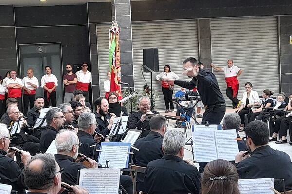 Colla Los Amigos, de Sax