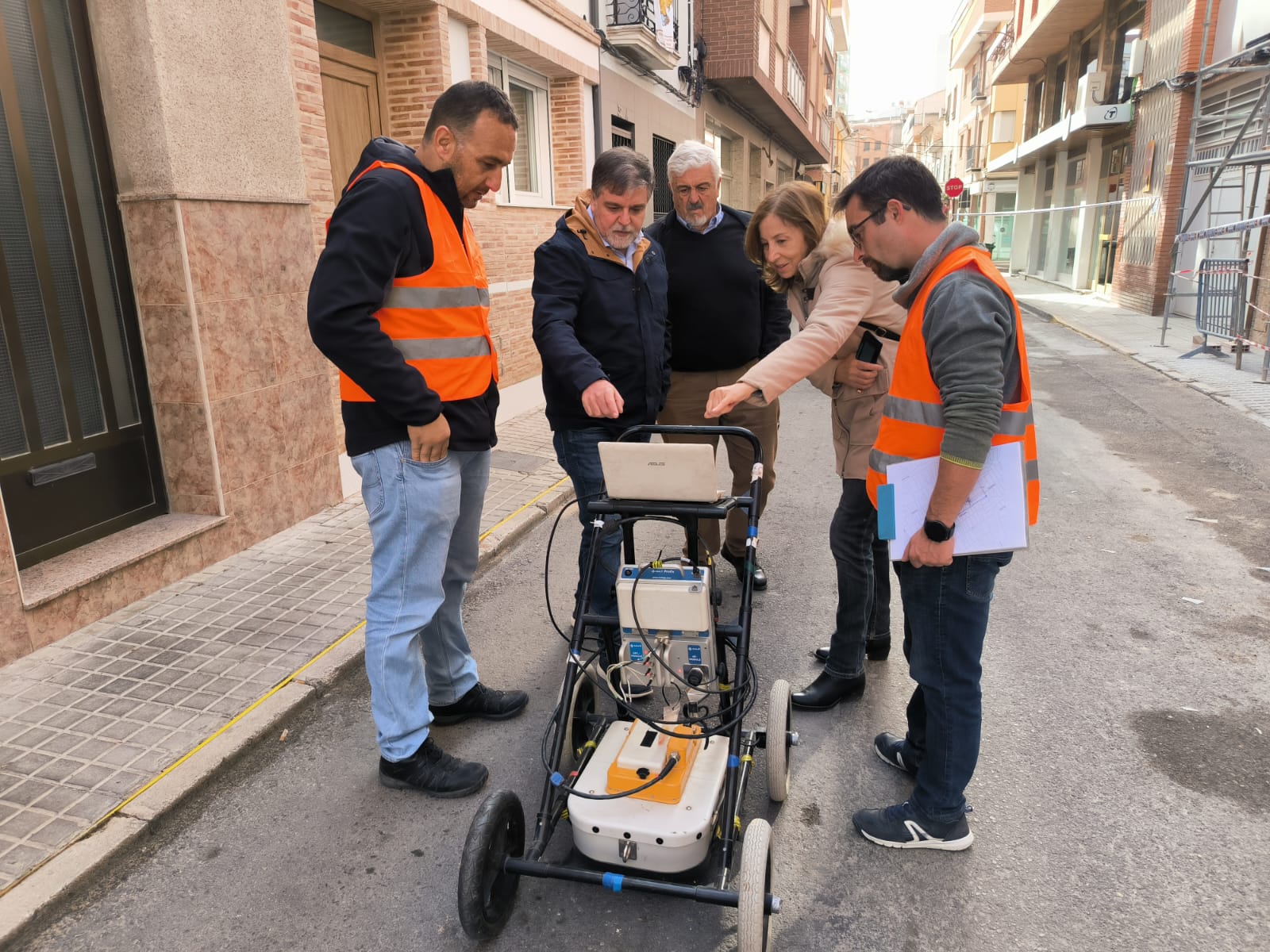 Visita a los trabajos del georradar