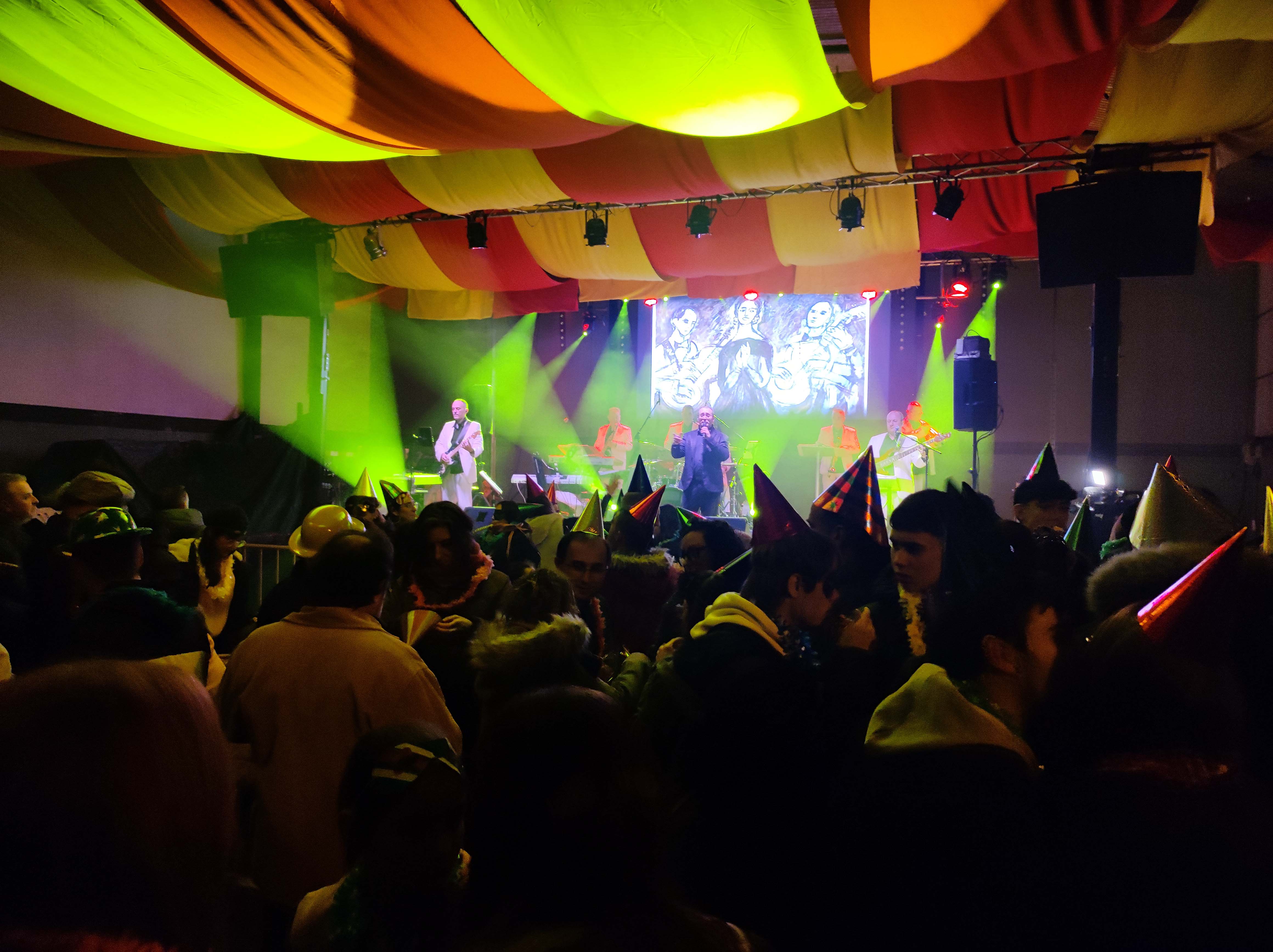 Nochevieja anticipada en San Esteban de Litera