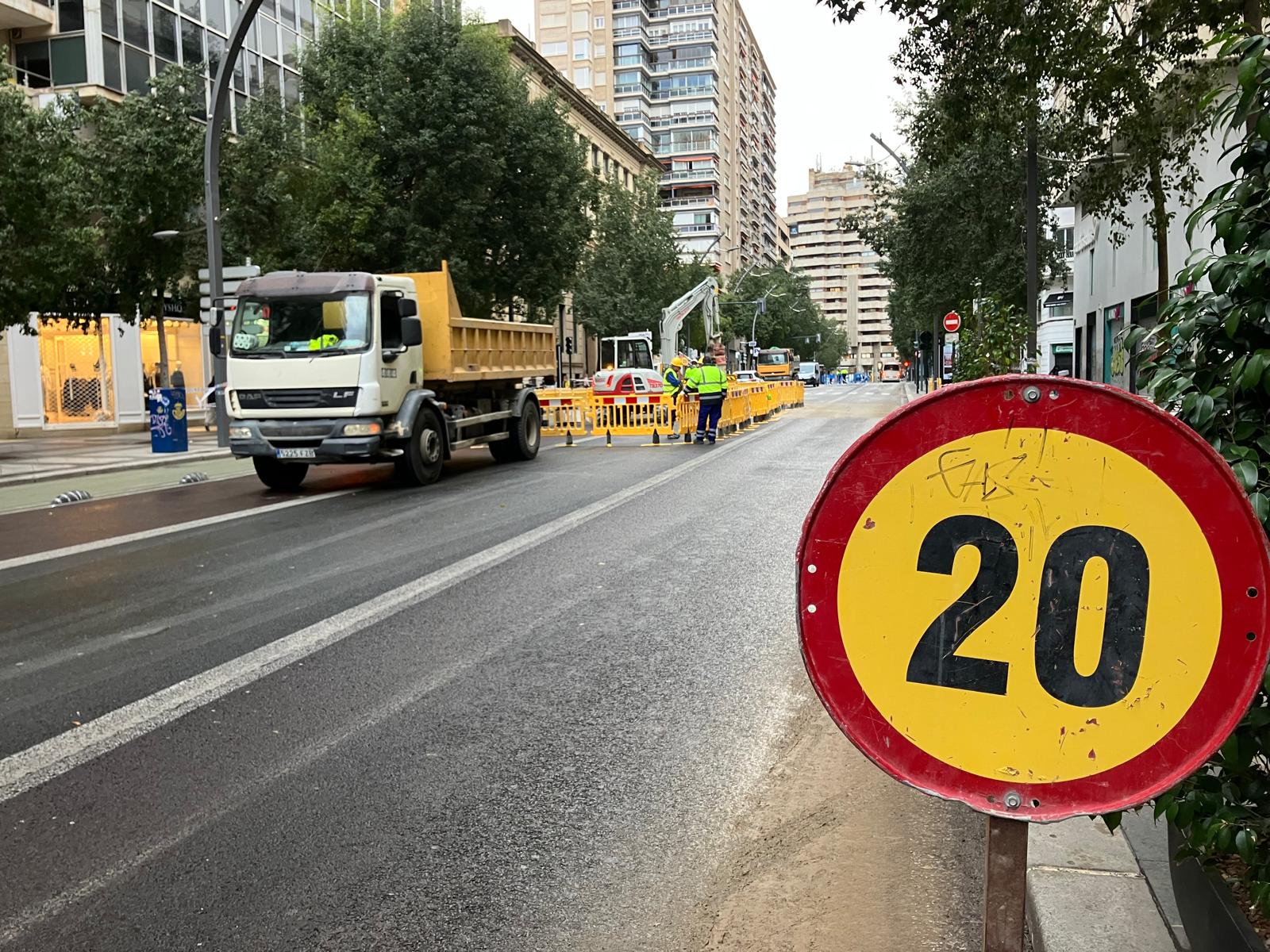 Se ha habilitado el carril bus en dirección desde la plaza Martínez Tornel hasta la Circular