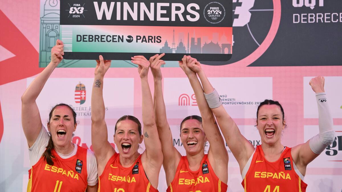 ¿Fue casualidad marcar de espaldas al aro? La protagonista de la canasta del año se pronuncia: "Fue un tiro a conciencia"