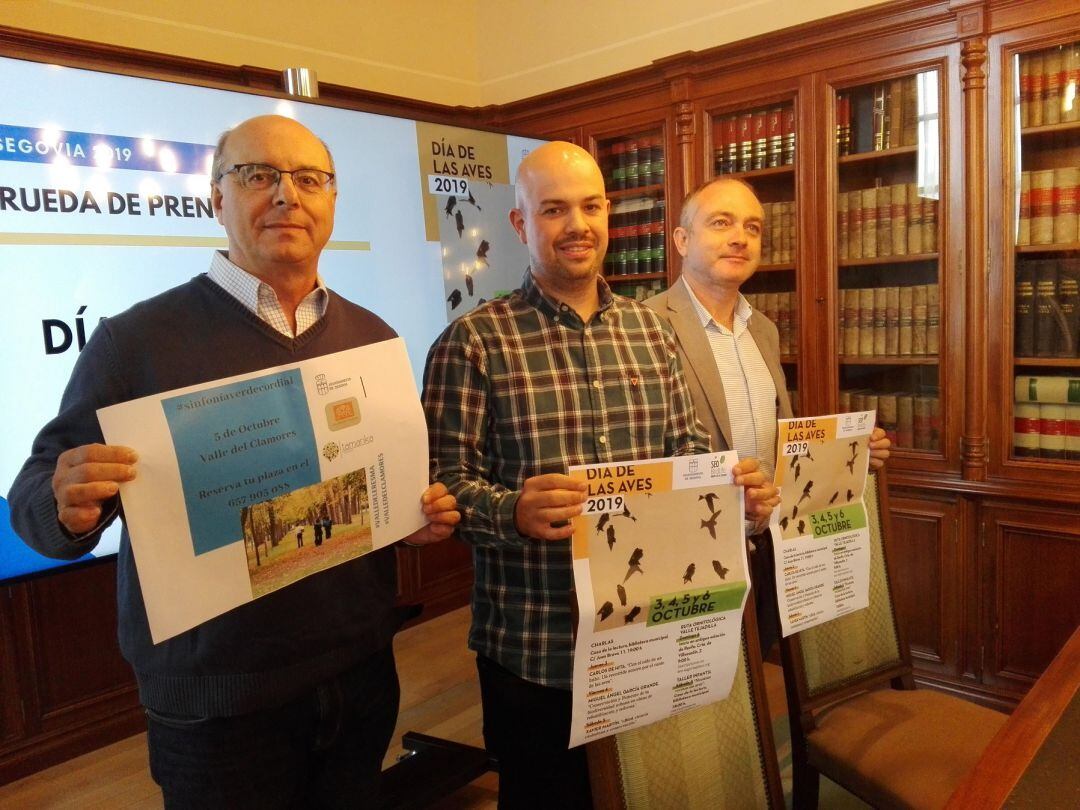 Presentación en el Ayuntamiento de las actividades conmemorativas del Día de las Aves 2019