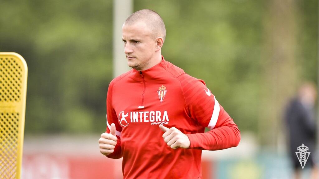 El futbolista rojiblanco ha cargado contra Putin por el inicio de la guerra.