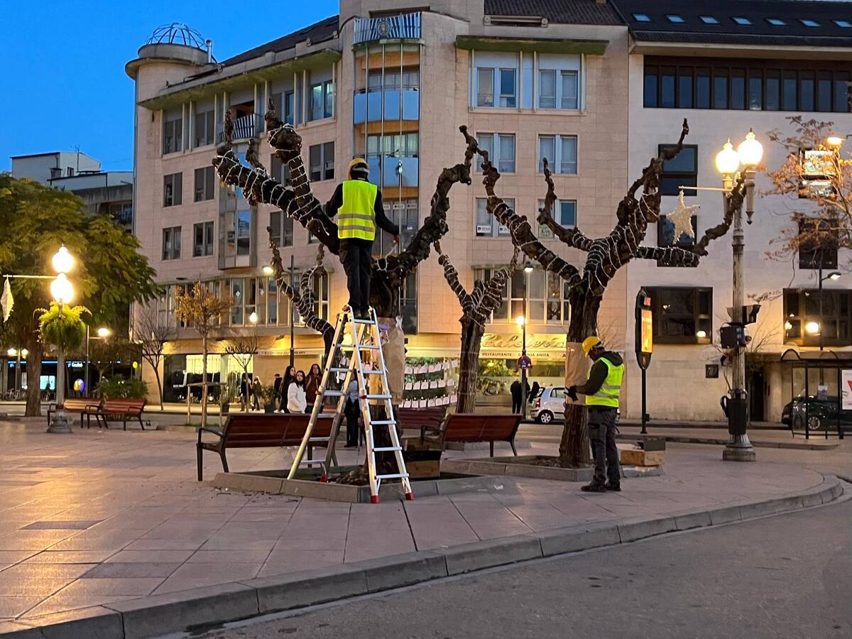 Huesca ilumina este sábado su Navidad