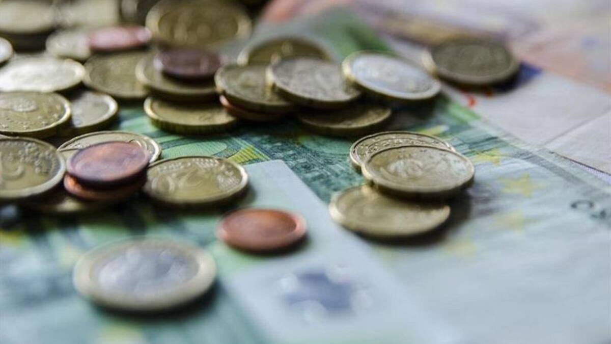 Pimes y autónomos denuncian que las entidades bancarias están bloqueando operaciones de liquidez