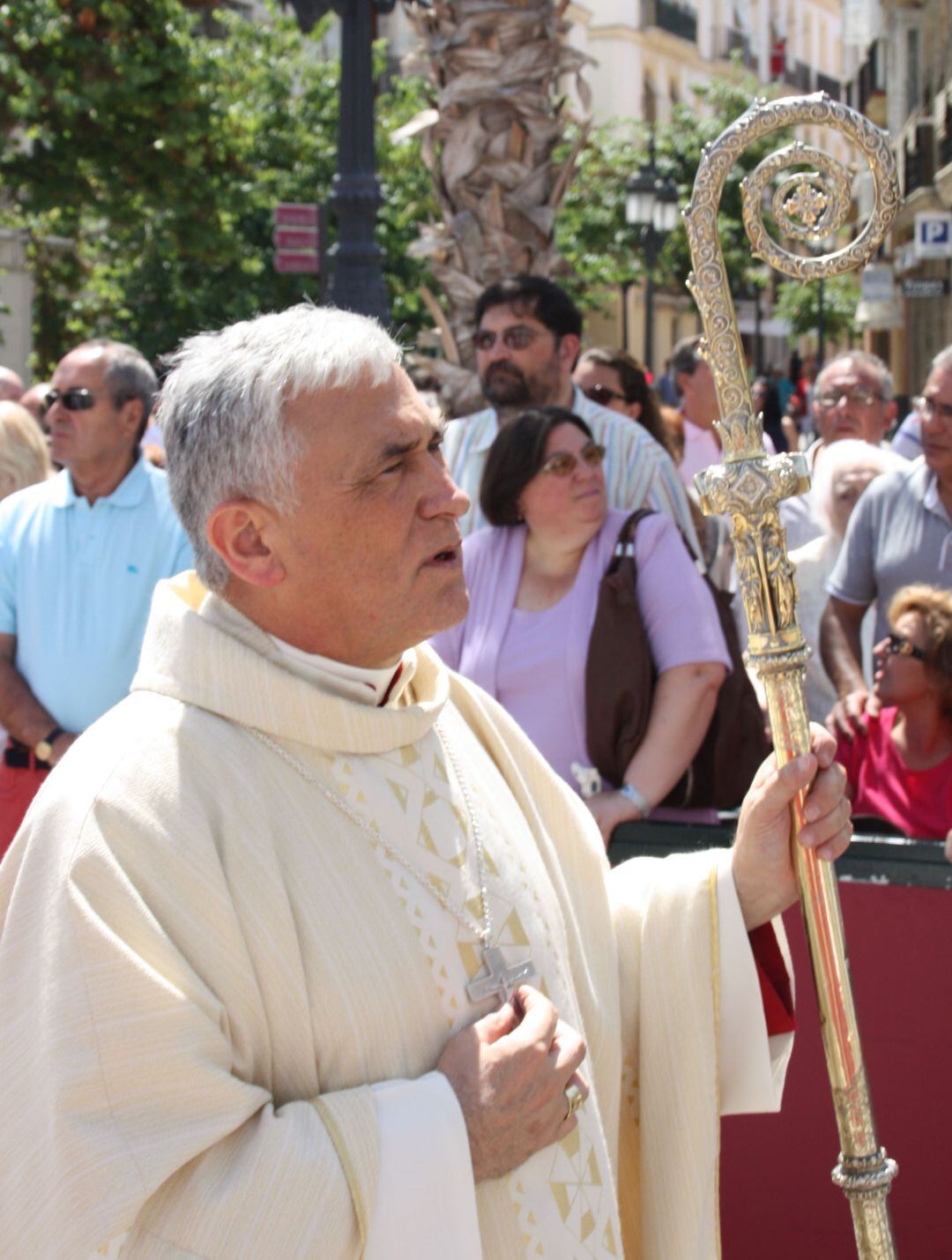 El obispo de Cádiz y Ceuta, Rafael Zornoza