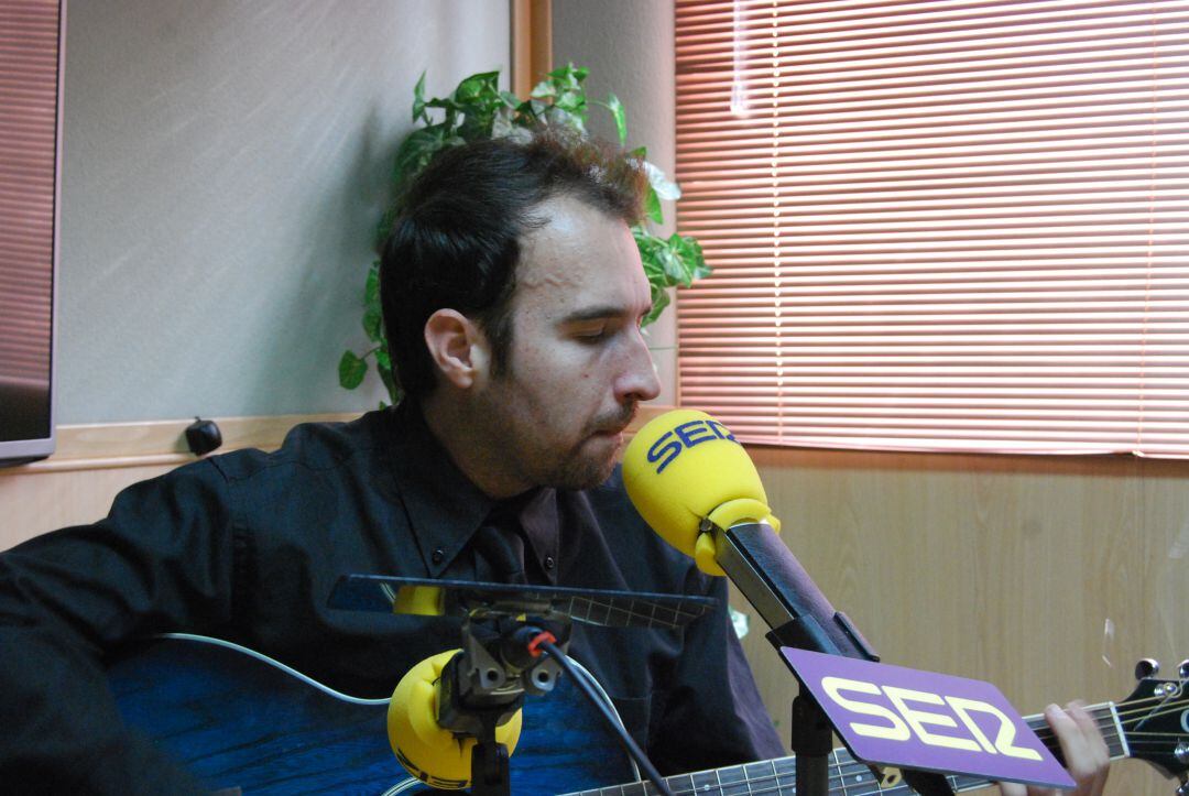 Javier Riera, cantante de Tales of Gloom