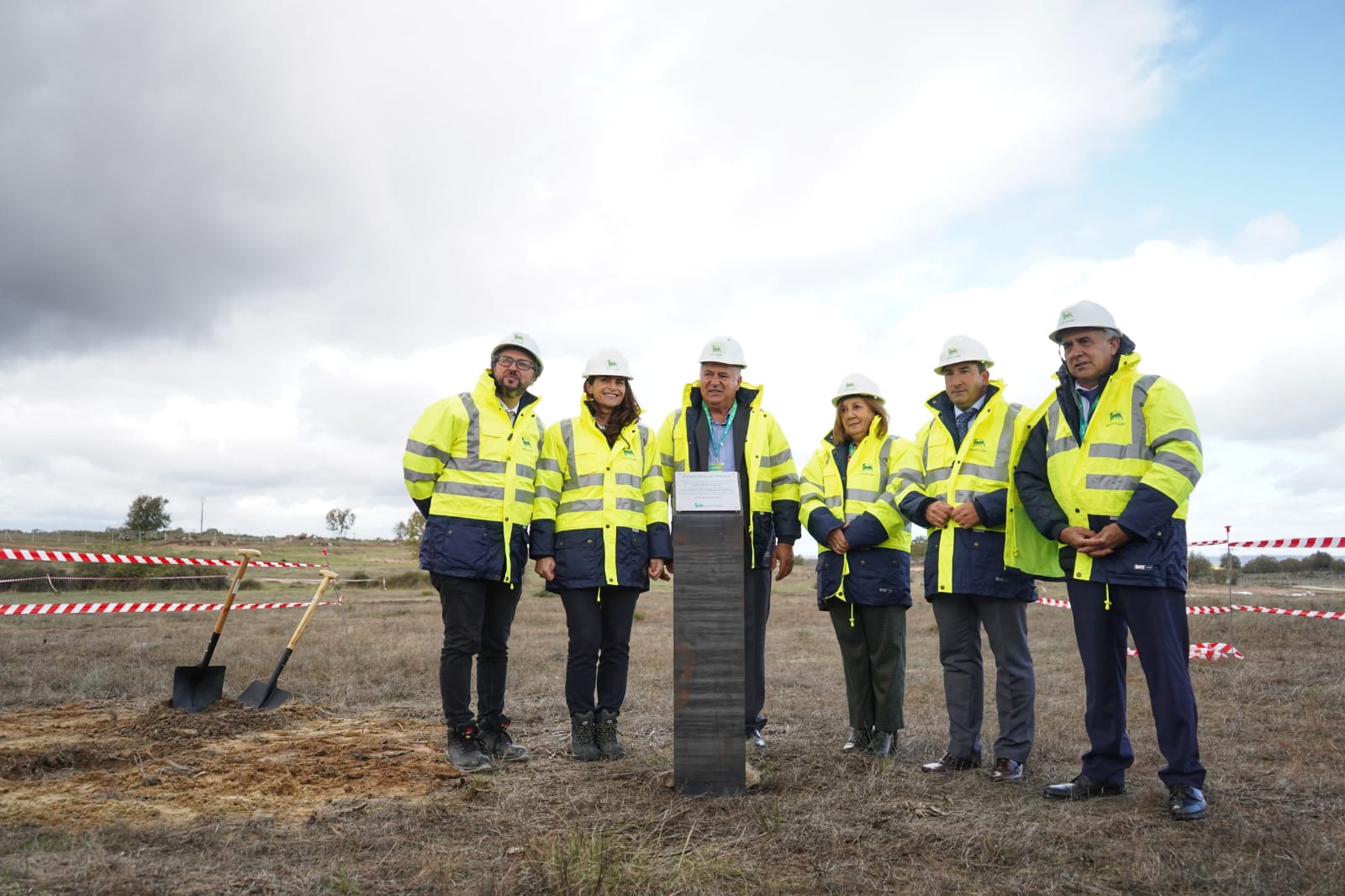 Acto de inicio de las obras en Villarino de los Aires