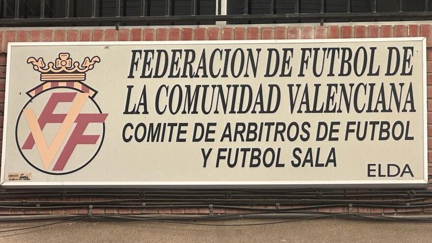 Elda se queda sin delegación de árbitros de fútbol y fútbol sala