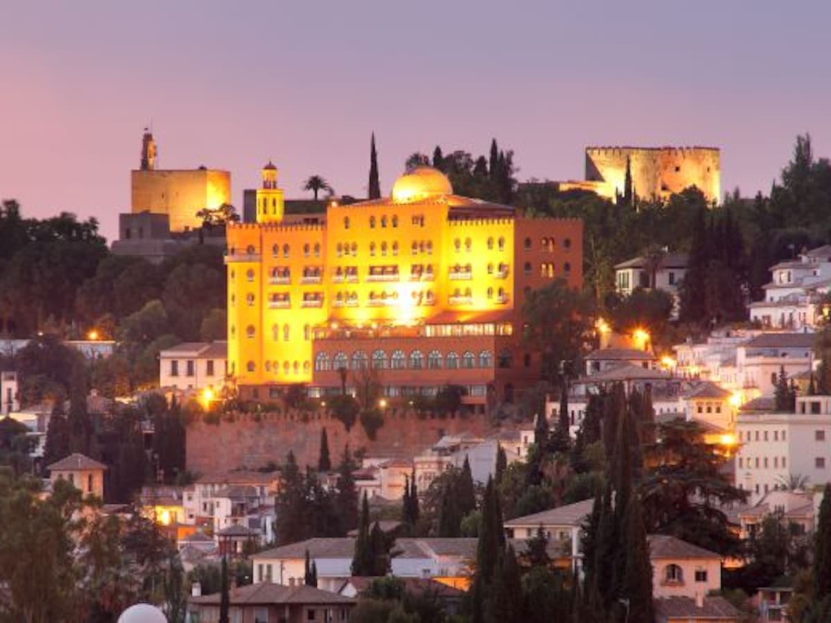 El conflicto internacional impacta gravemente en el sector turístico de Granada