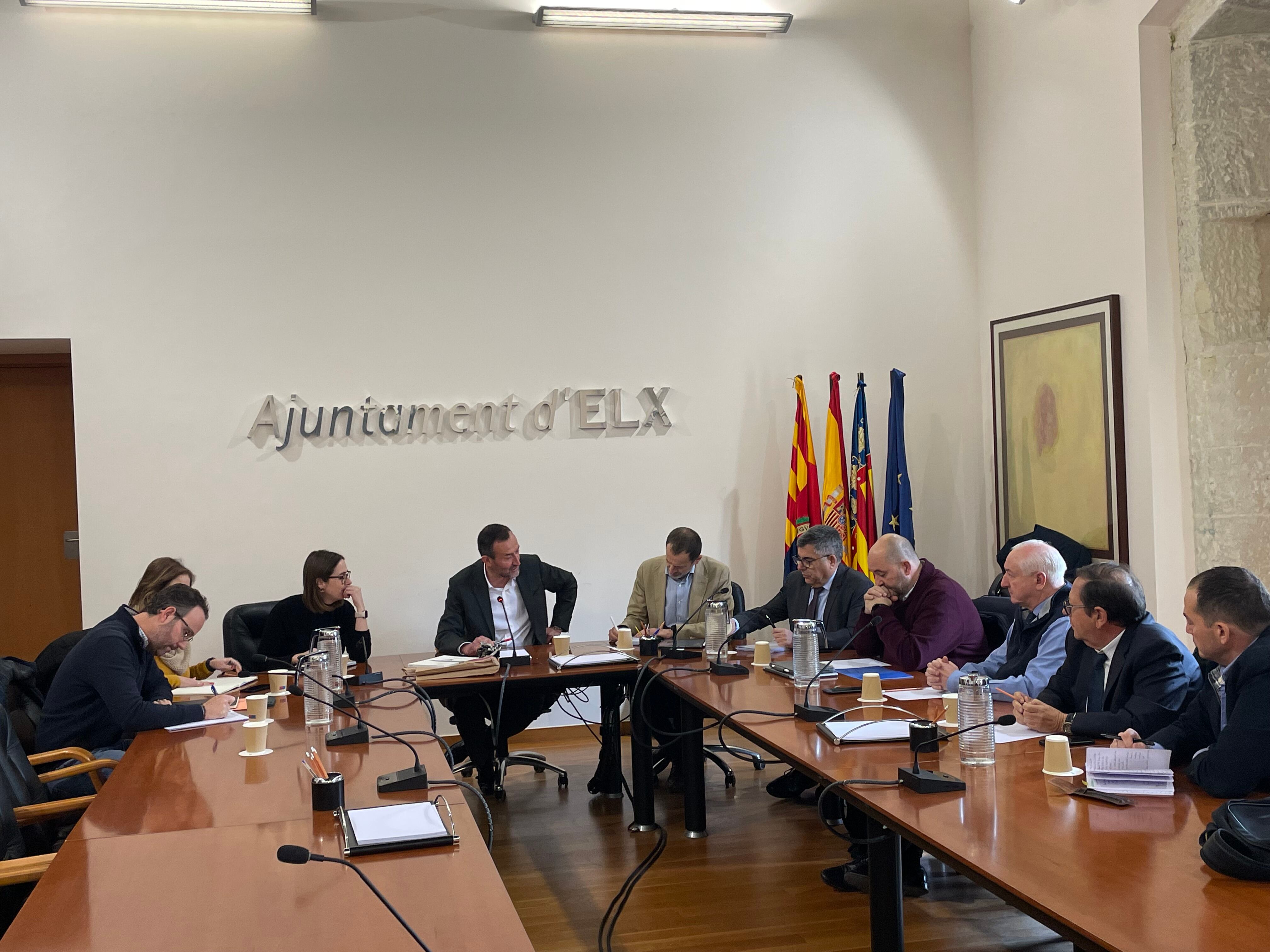 Reunión Ayuntamiento de Elche con Renfe y Adif