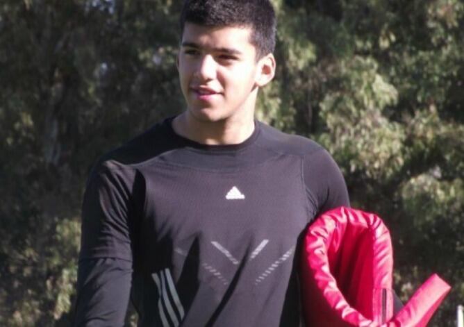 Rulli sonríe después de una sesión con su anterior club, Estudiantes de la Plata.