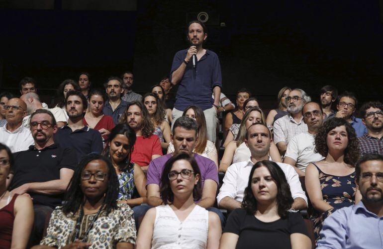 El líder de Podemos, Pablo Iglesias, durante la presentación de la candidatura "Equipo Pablo Iglesias", integrada por 65 personas.