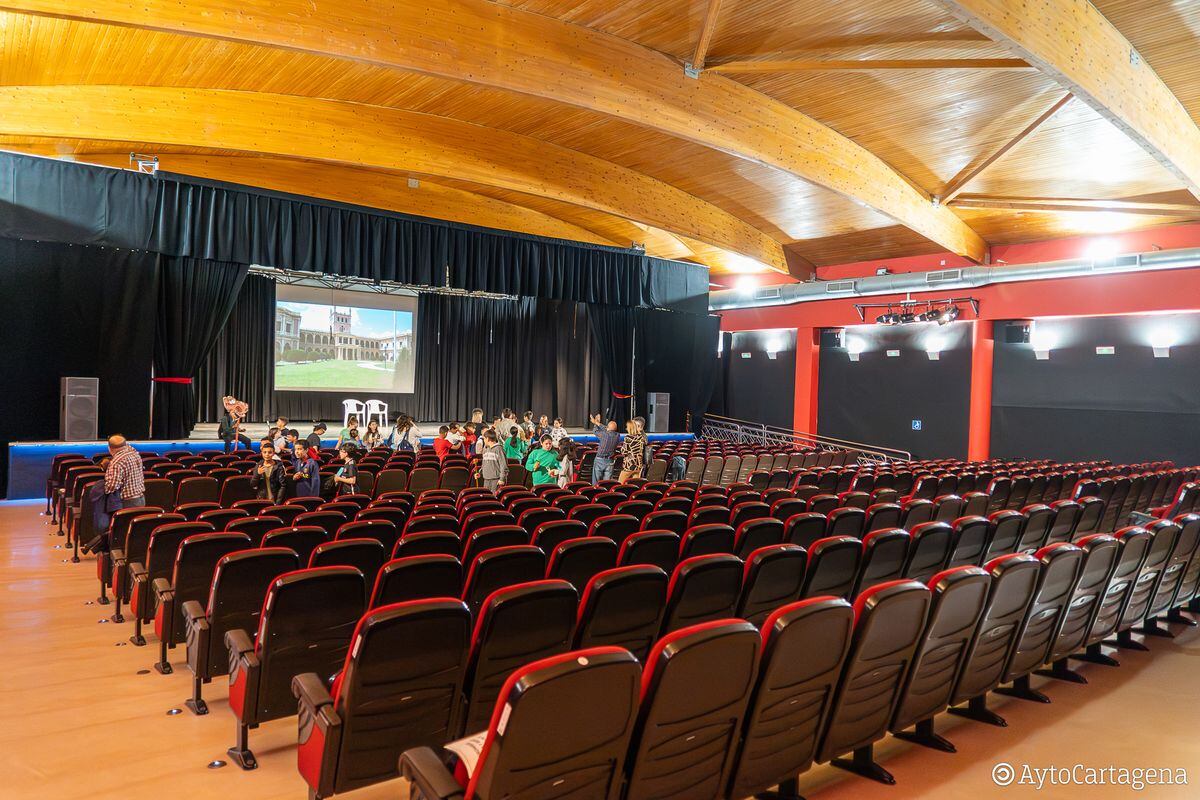 Centro Cultural Ramón Alonso Luzzy