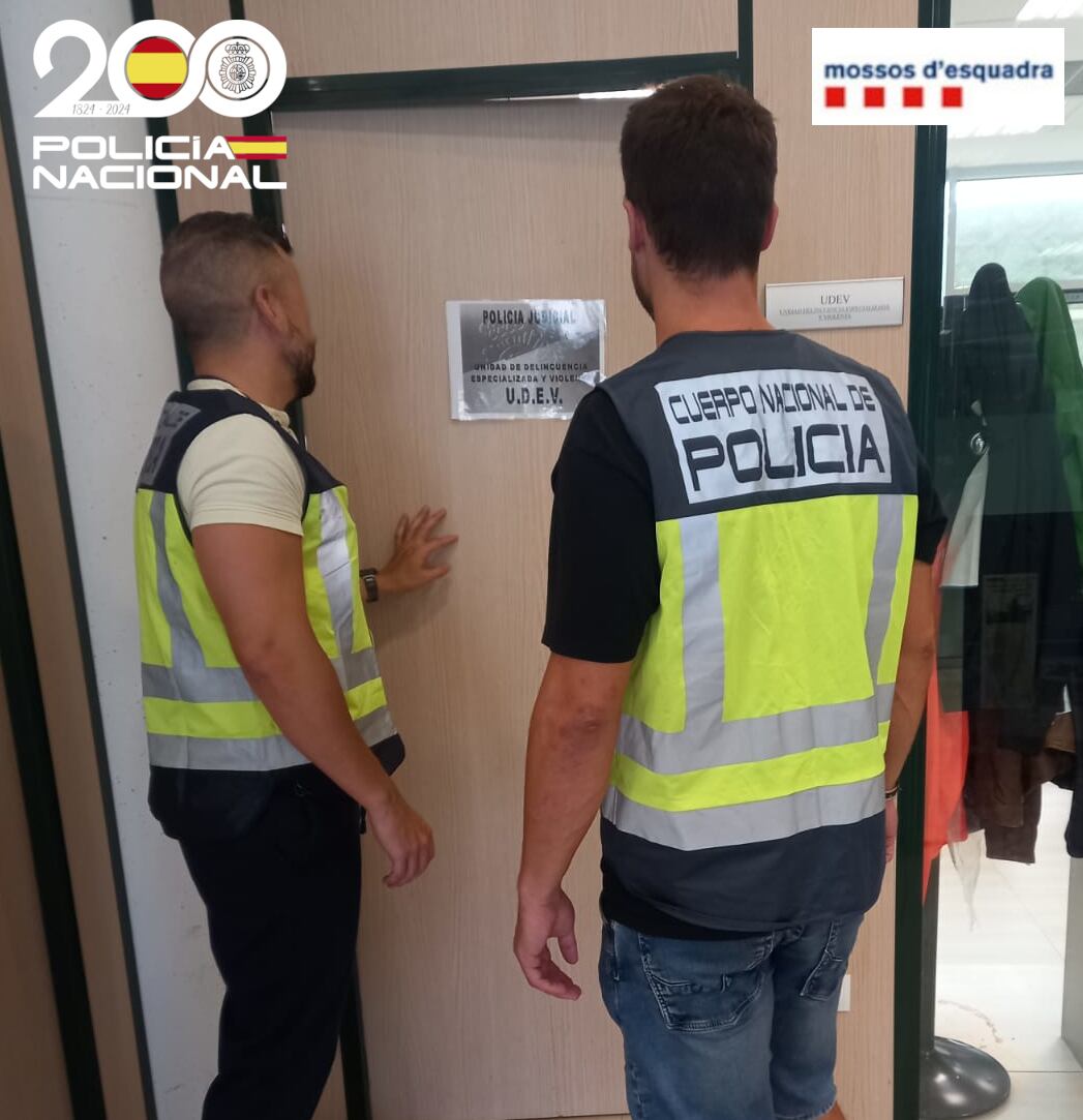 Efectivos policiales