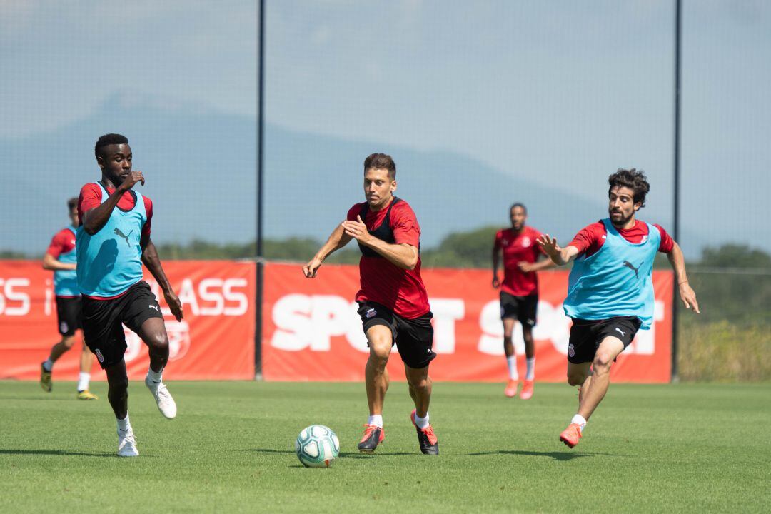 Diamanka, Granell i Jairo en un dels entrenaments d'aquesta setmana.