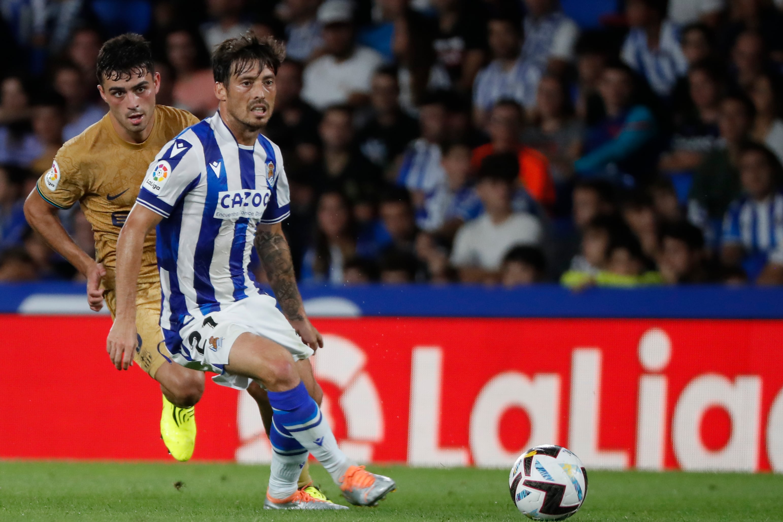 David Silva y Pedri durante el partido