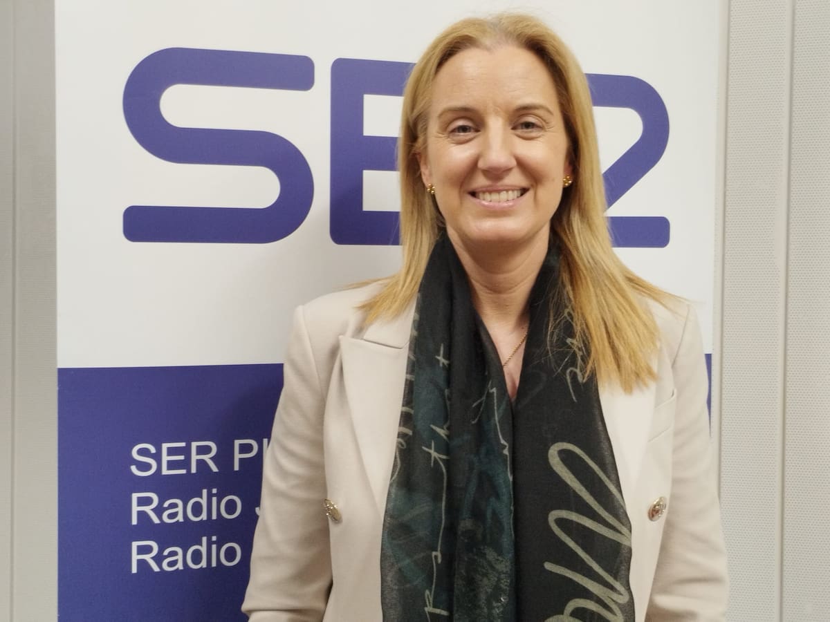 Laura Prada, directora de la Fundación Caja Rural de Aragón: "Es imprescindible impartir educación financiera a los más jóvenes