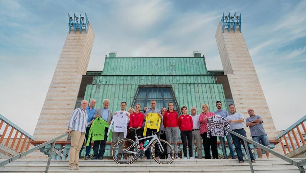 Presentación Vuelta Ciclista femenina