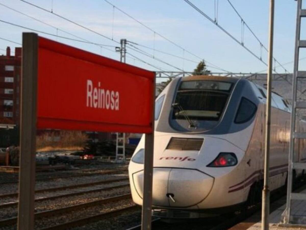 Cierran las taquillas del tren de Reinosa, Mataporquera y Cabezón